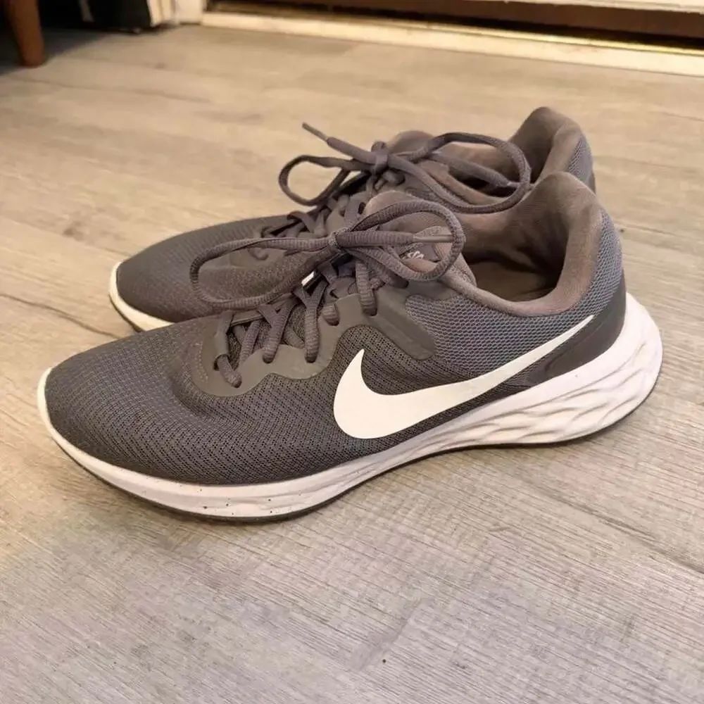 Nike Revolution 5 Running Shoes Men's 10.5 Gray